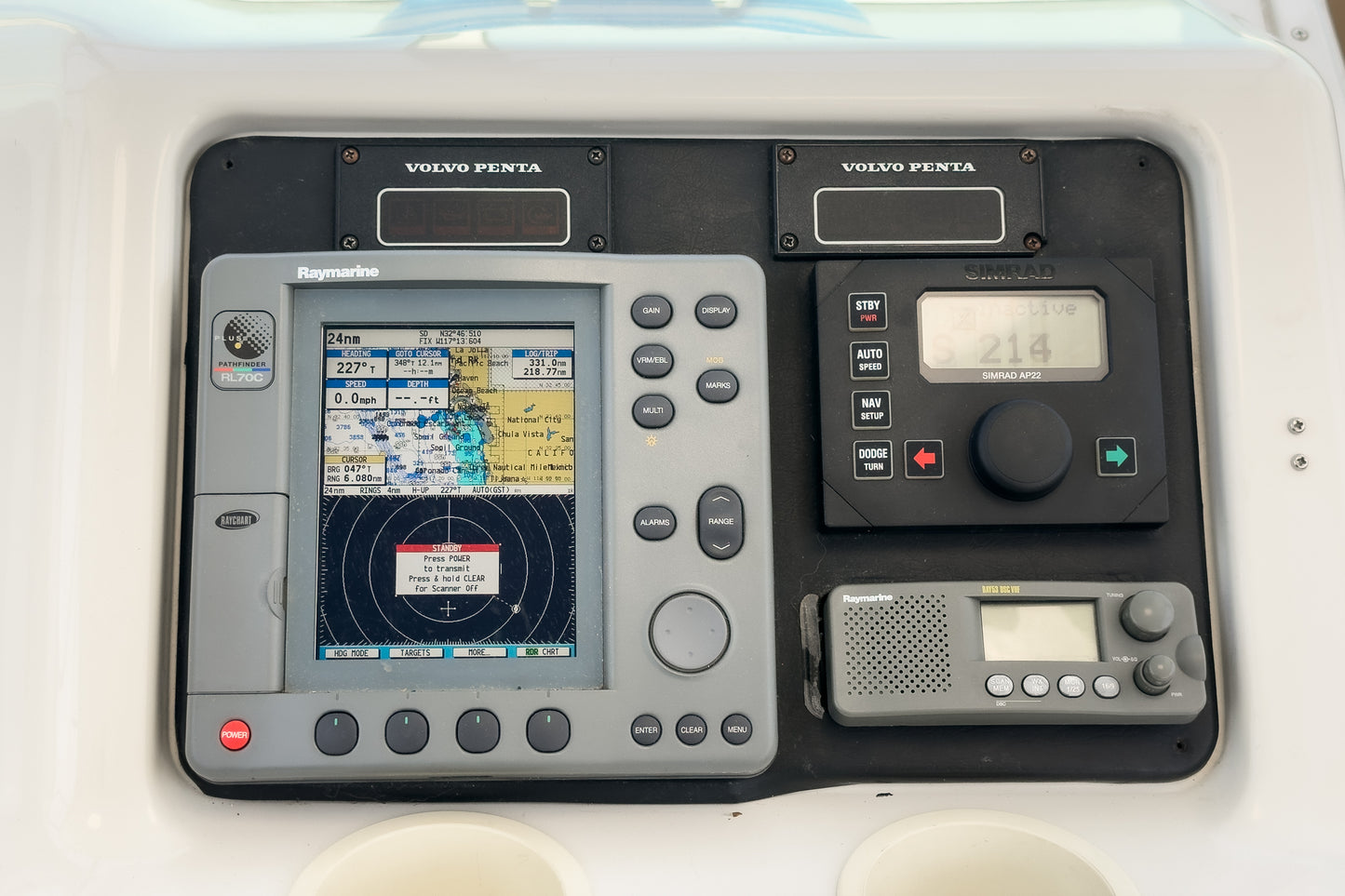 2003 Carver 530 Voyager Pilothouse... Located in Mission Beach... Offered By Yacht Coast Yacht Sales