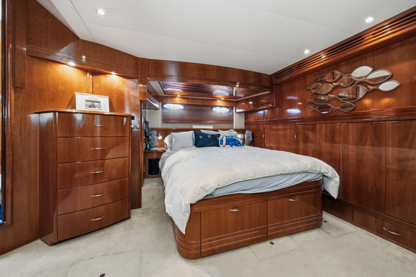 2003 Carver 530 Voyager Pilothouse... Located in Mission Beach... Offered By Yacht Coast Yacht Sales