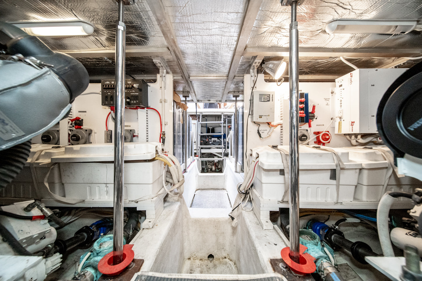 2003 Carver 530 Voyager Pilothouse... Located in Mission Beach... Offered By Yacht Coast Yacht Sales