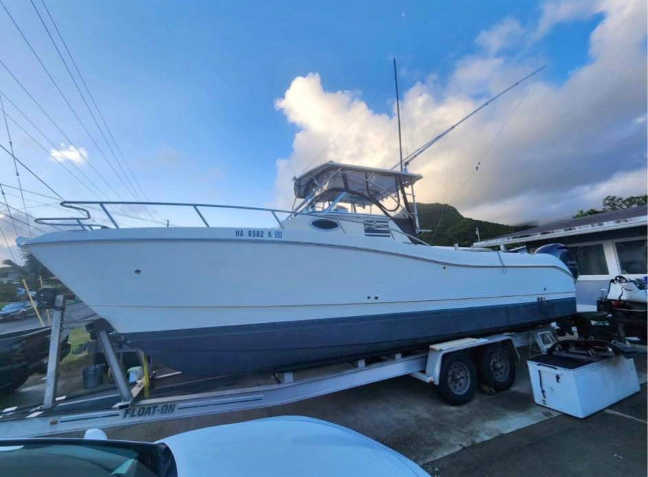 1998 World Cat 26.6 SC – Twin 200 HP Yamaha Engines – Low Hours & Trailer... Located in Honolulu, Hawaii... Offered By Yacht Coast Yacht Sales