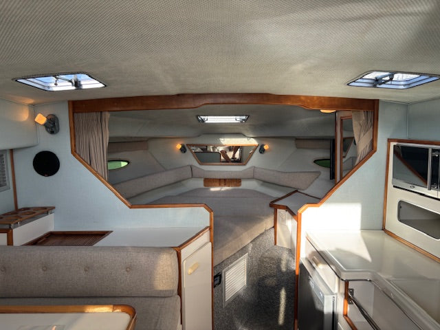 1989 Sea Ray Weekender 300... Located in Newport Beach, Ca... Offered By Yacht Coast Yacht Sales
