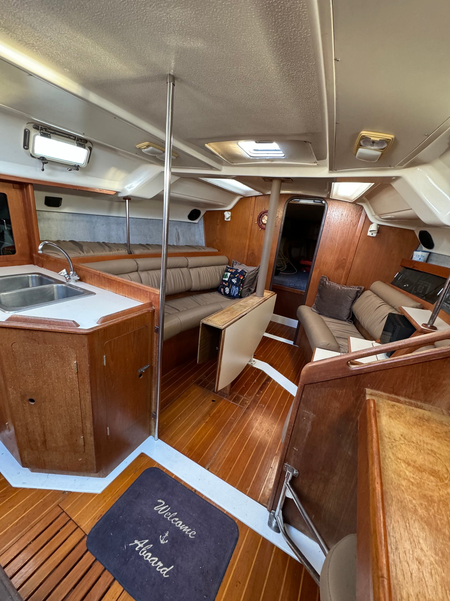 Sold! 1987 Hunter 37' Legend. For sale by Yacht Coast Yacht Sales San Diego, Ca