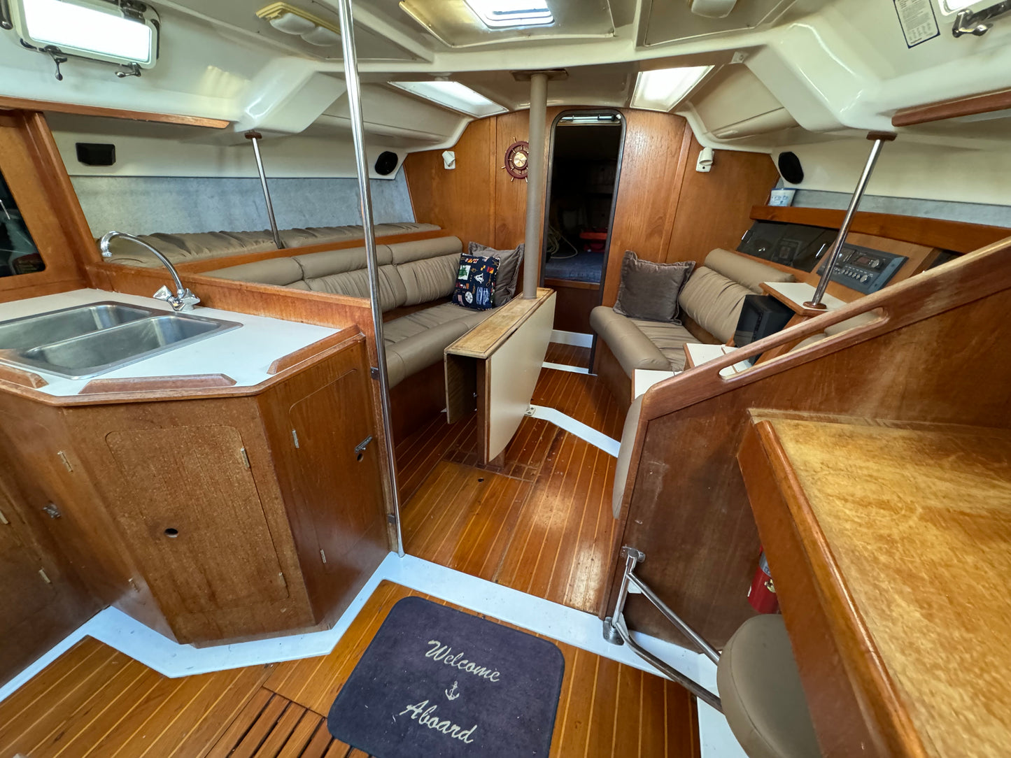 Sold! 1987 Hunter 37' Legend. For sale by Yacht Coast Yacht Sales San Diego, Ca