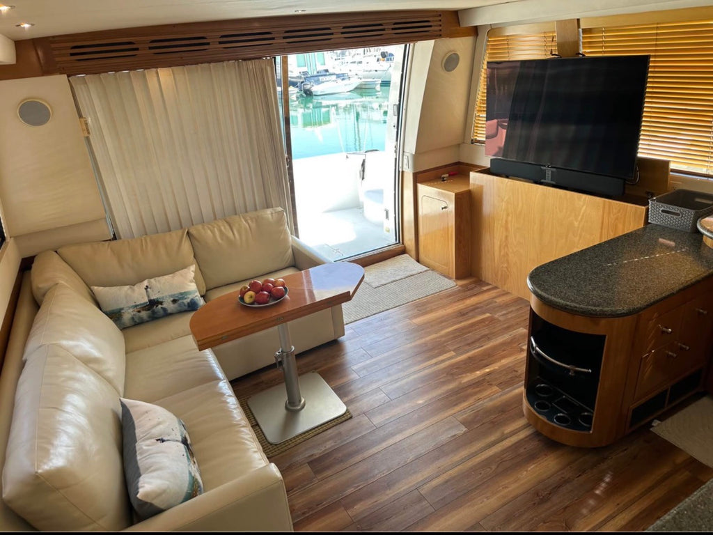 2000 Carver 530 Voyager Pilothouse... Located at our docks at 2353 Shelter Island, San Diego, Ca... Offered By Yacht Coast Yacht Sales