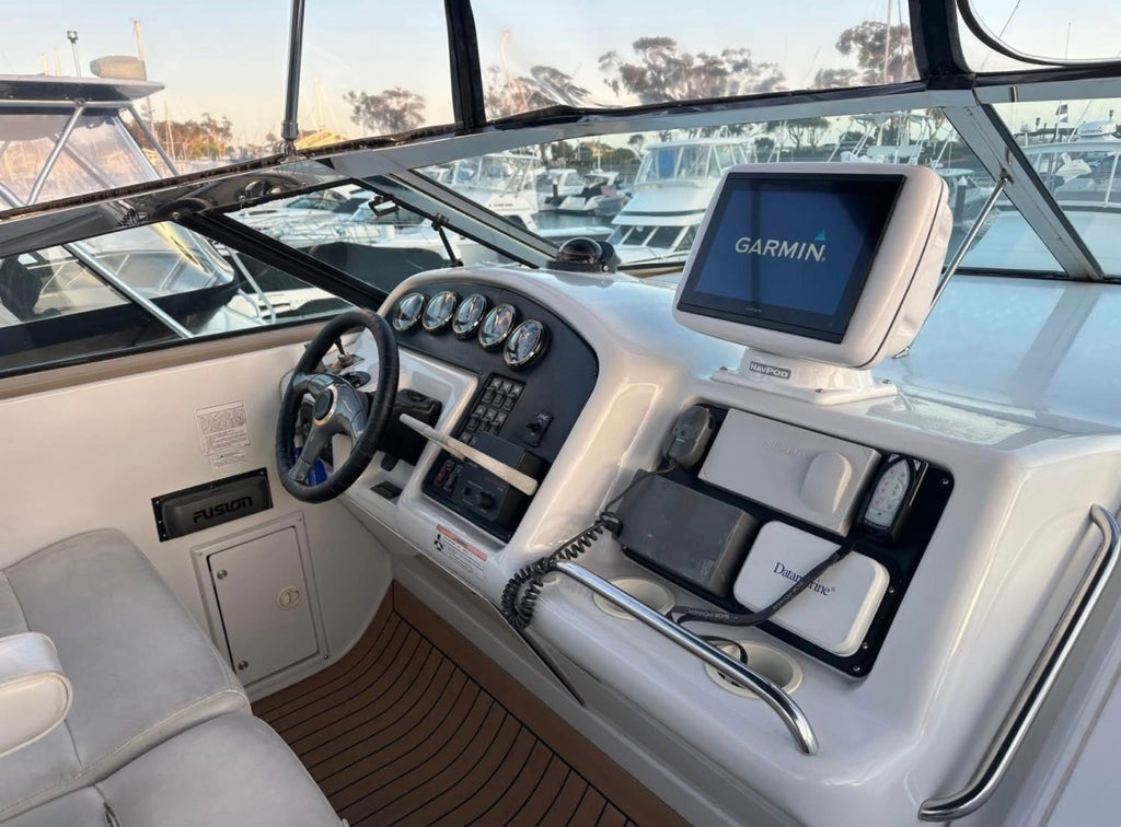2000 Carver 530 Voyager Pilothouse... Located at our docks at 2353 Shelter Island, San Diego, Ca... Offered By Yacht Coast Yacht Sales