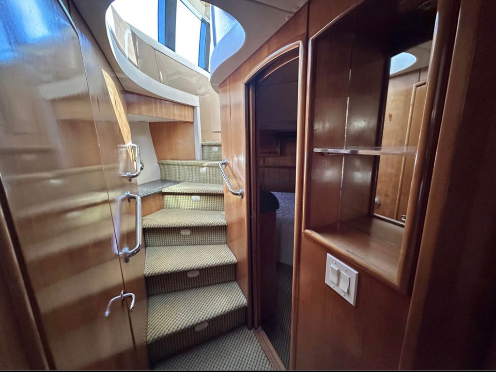 2000 Carver 530 Voyager Pilothouse... Located at our docks at 2353 Shelter Island, San Diego, Ca... Offered By Yacht Coast Yacht Sales
