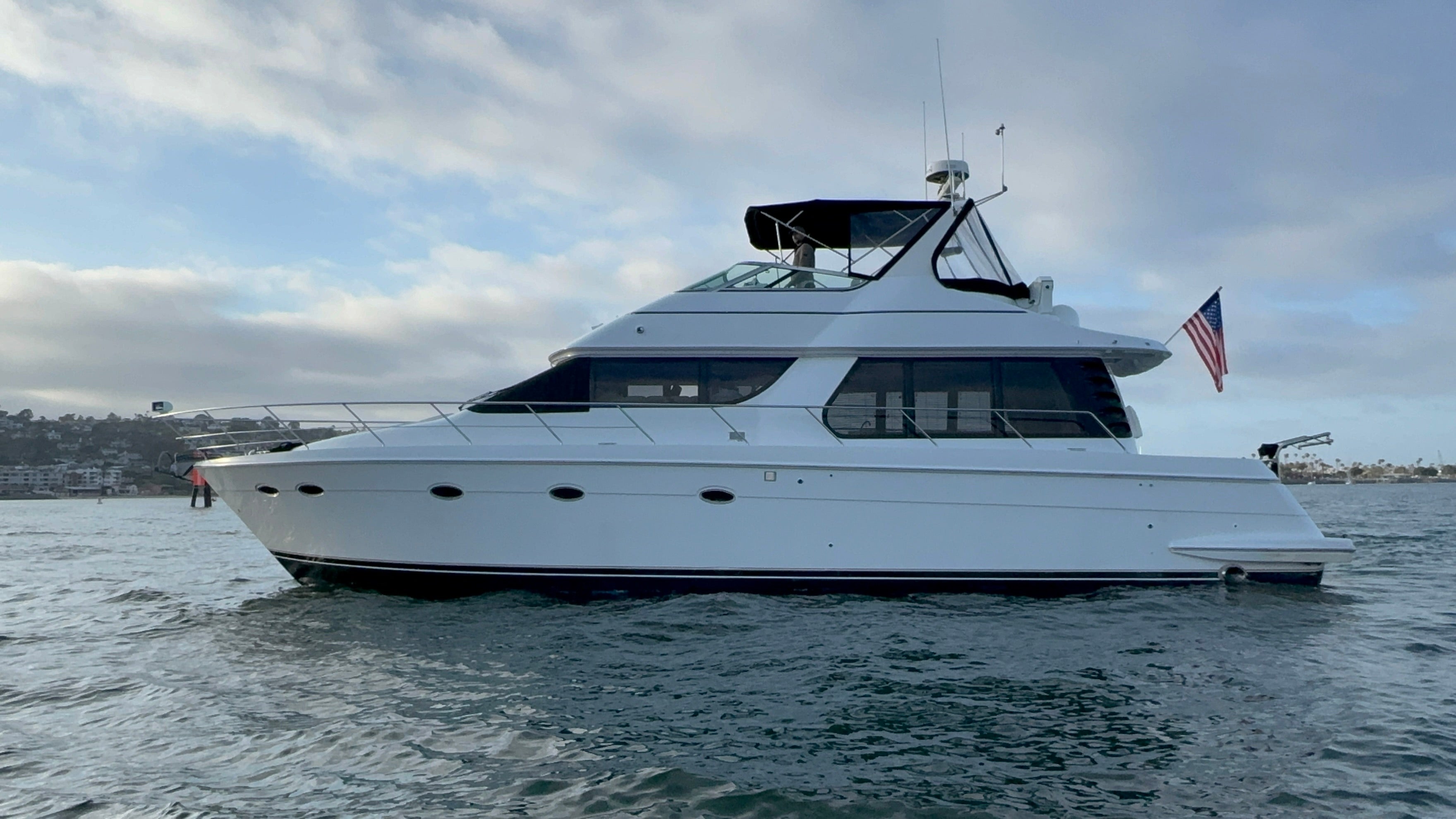 2000 Carver 530 Voyager Pilothouse... Located at our docks at 2353 Shelter Island, San Diego, Ca... Offered By Yacht Coast Yacht Sales