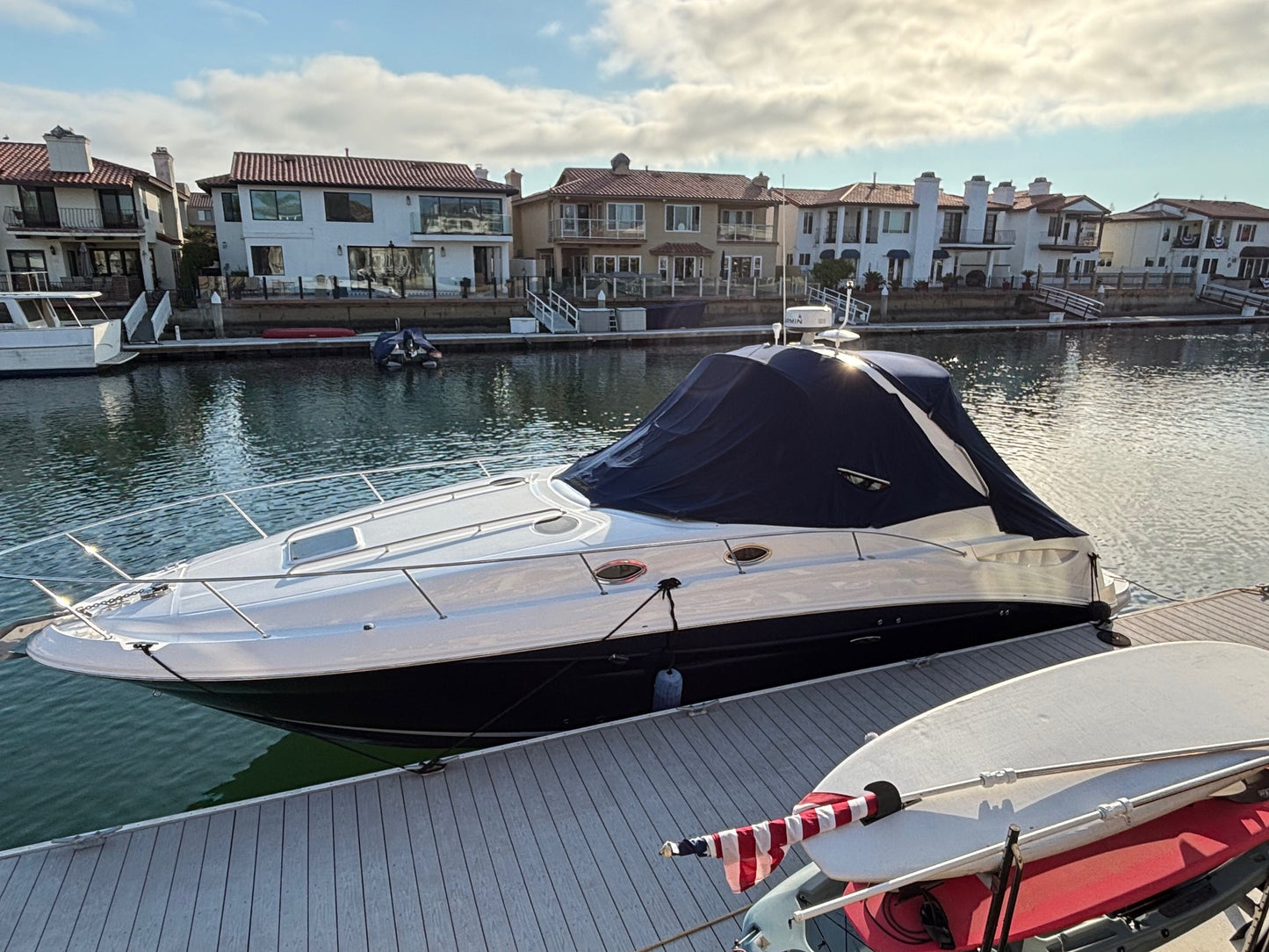2006 Sundancer 320...Located in Hunting Beach, Ca... Offered By Yacht Coast Yacht Sales