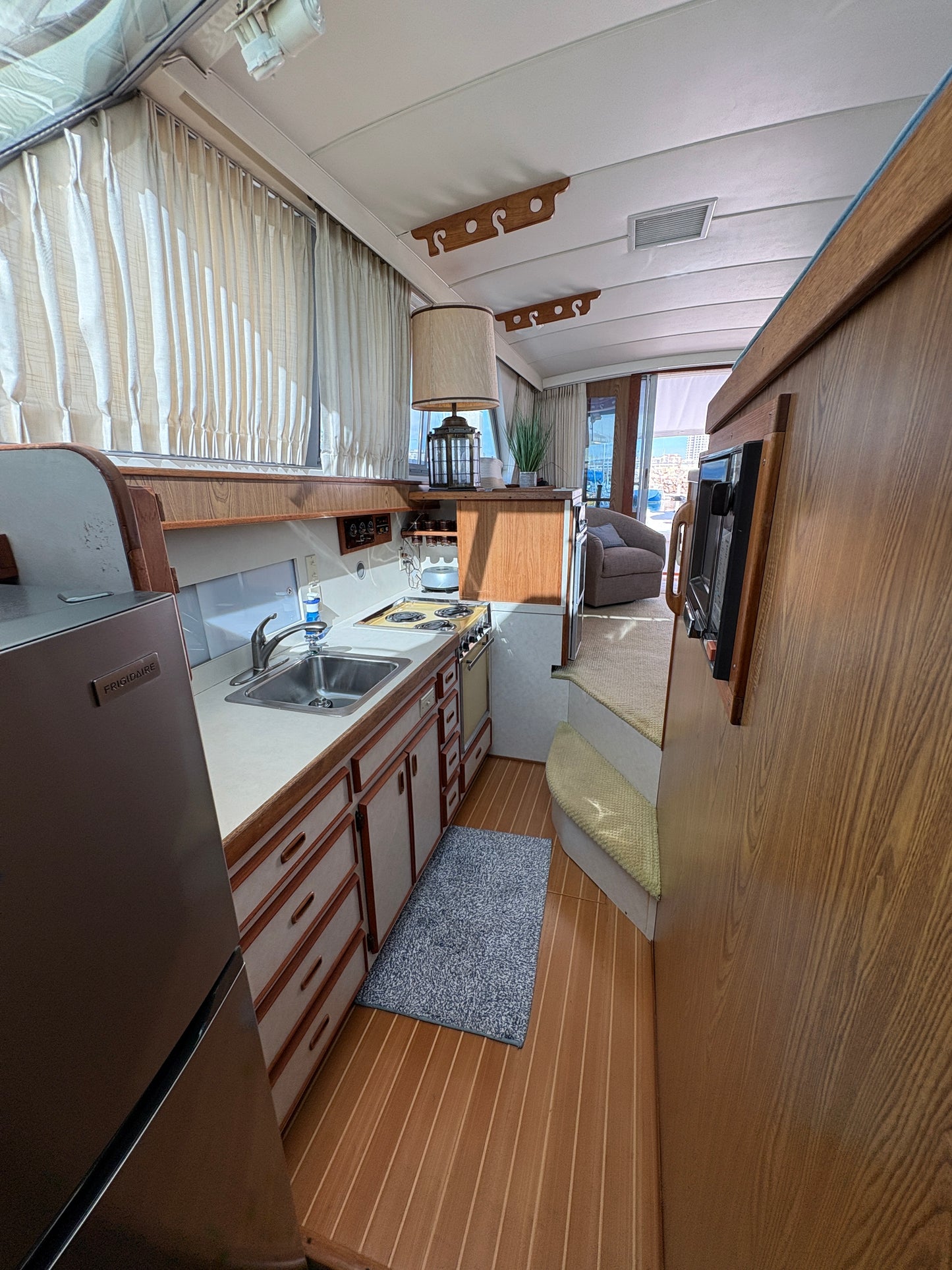 1978 Bertram 46' ... Offered By Yacht Coast Yacht Sales