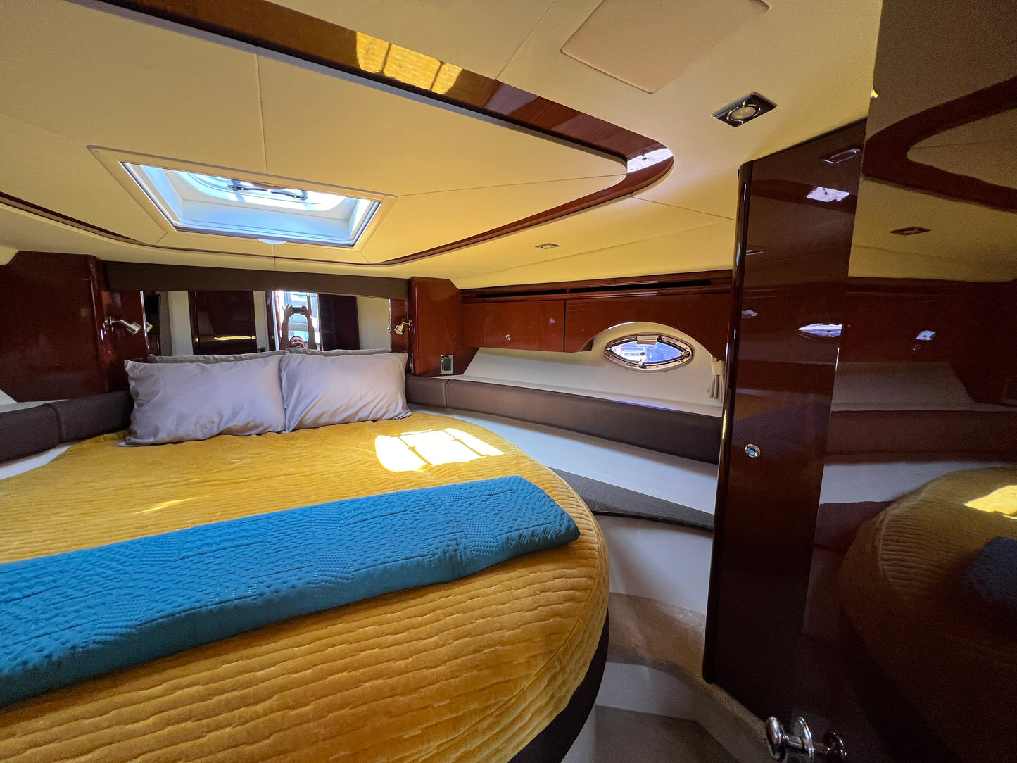 2013 Meridian 441... Located in Ventura Harbor, Ca... Offered by Yacht Coast Yacht Sales