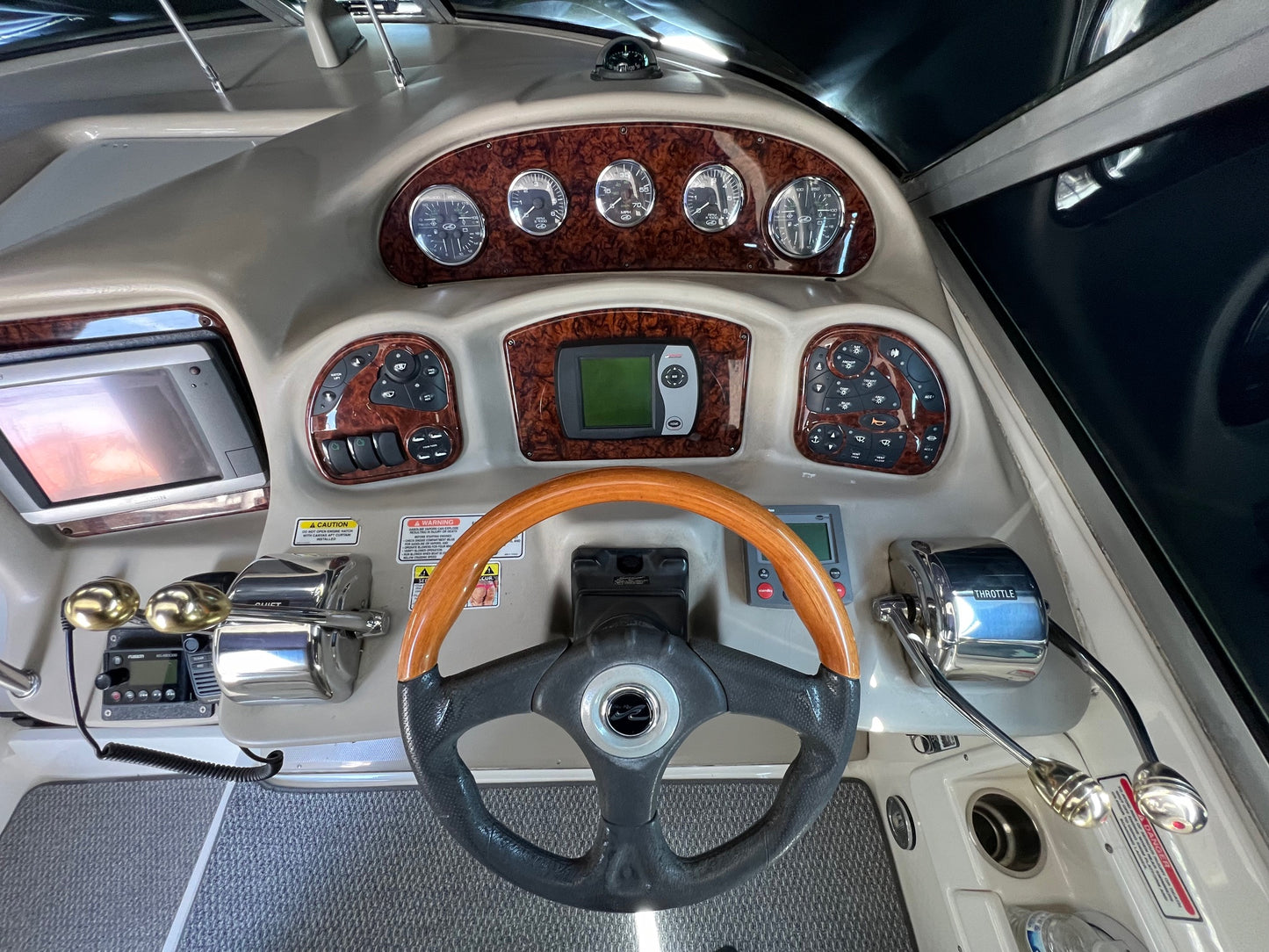 2006 Sundancer 320...Located in Hunting Beach, Ca... Offered By Yacht Coast Yacht Sales