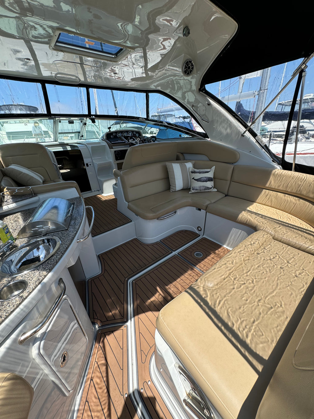 2018 Crownline 350 SY... Located in San Diego Ca...Offered By Yacht Coast Yacht Sales