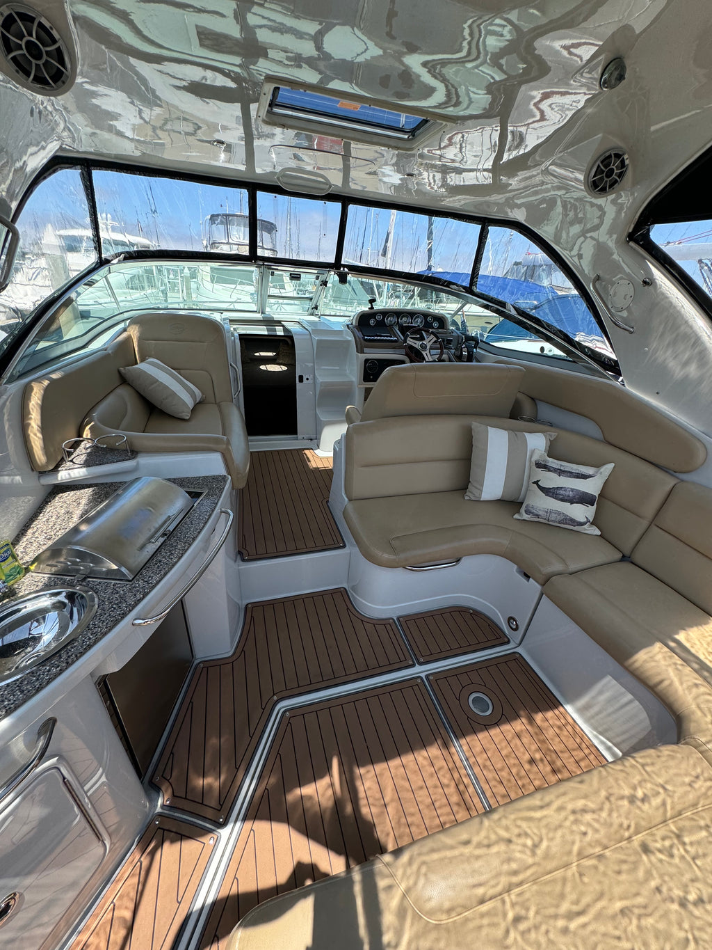 2018 Crownline 350 SY... Located in San Diego Ca...Offered By Yacht Coast Yacht Sales