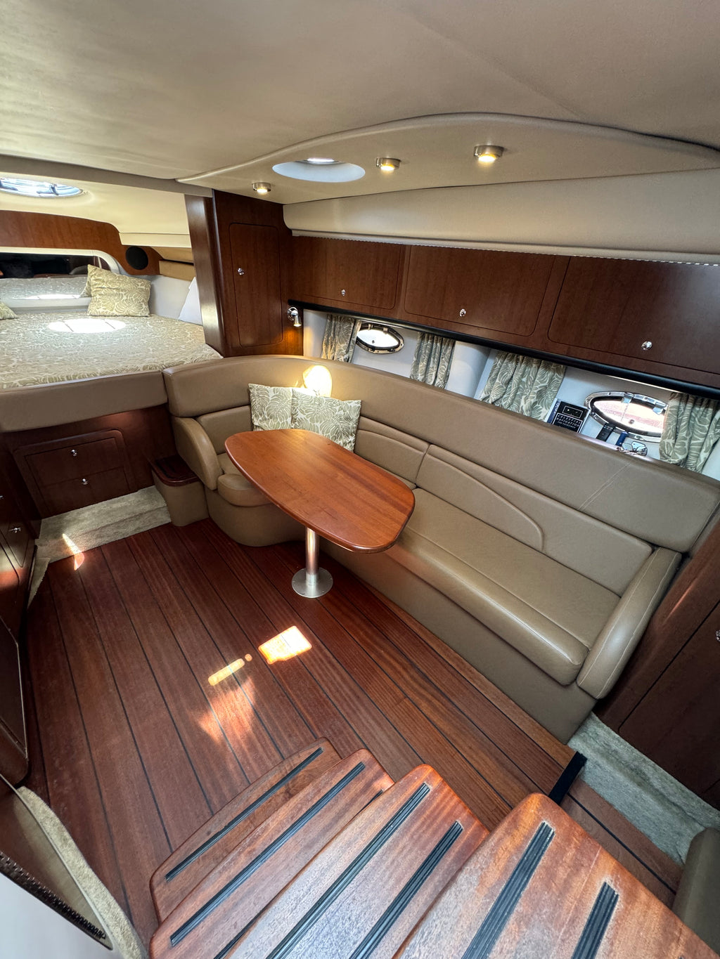 2018 Crownline 350 SY... Located in San Diego Ca...Offered By Yacht Coast Yacht Sales