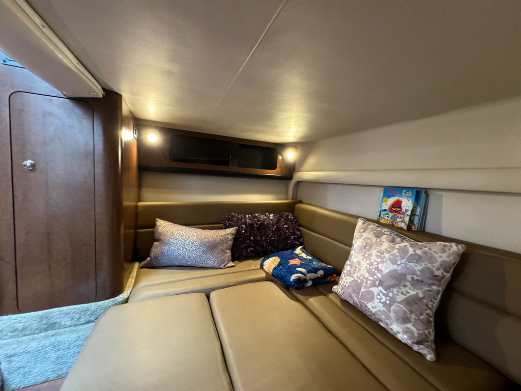 2018 Crownline 350 SY... Located in San Diego Ca...Offered By Yacht Coast Yacht Sales