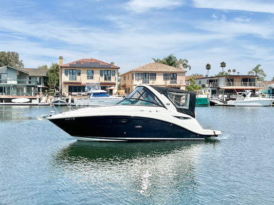 2016 Sea Ray Sundancer 260... Located in Huntington Beach, Ca... Offered By Yacht Coast Yacht Sales