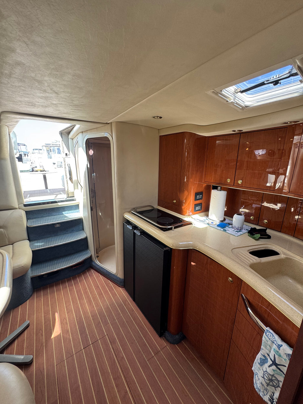 1997 Sea Ray 370 EC Caterpillar Diesel Powered... Located at the Marriott Marina Downtown San Diego, Ca... Offered by Yacht Coast Yacht Sales 2353 Shelter Island Drive, San Diego, Ca 92106