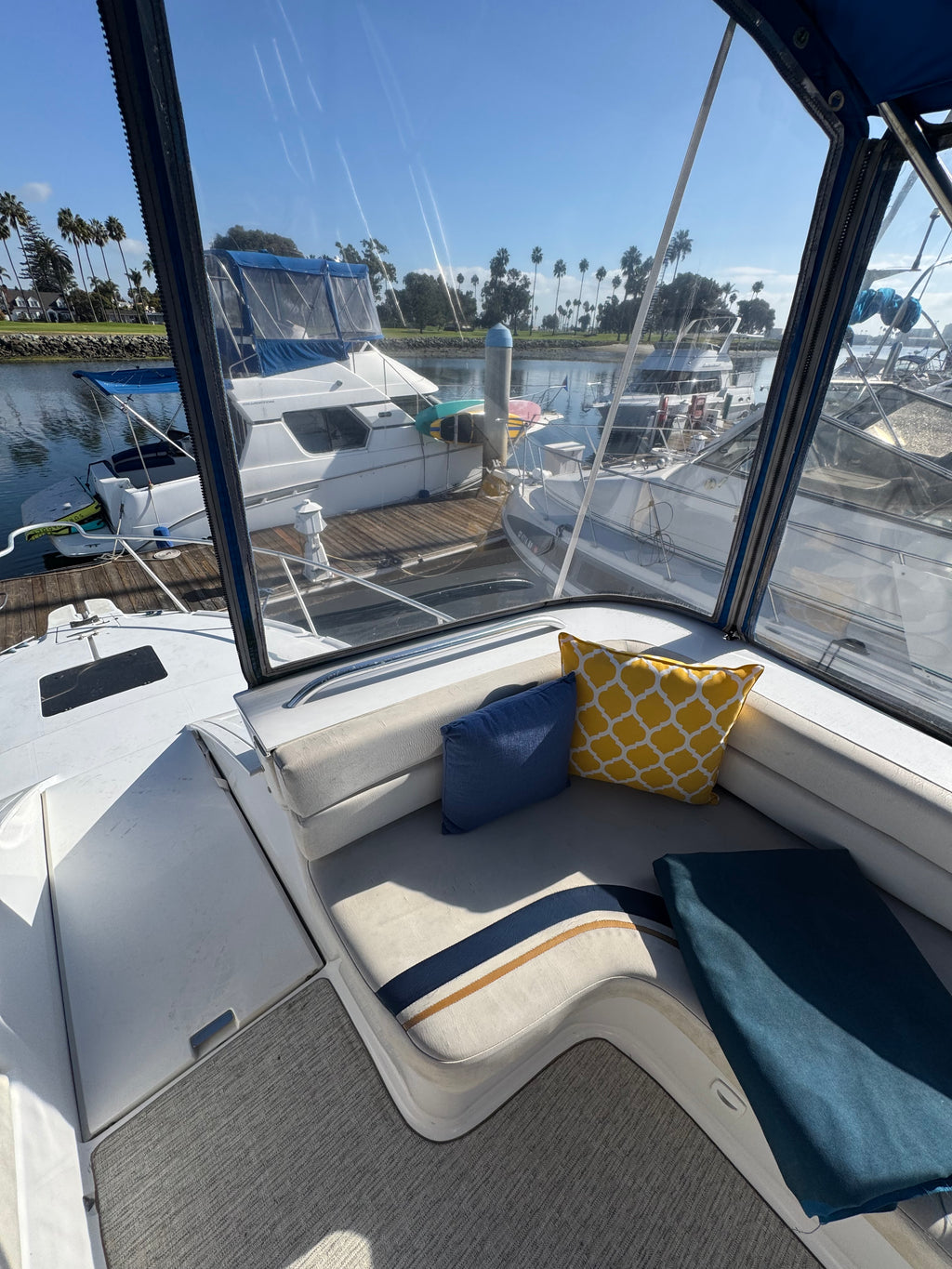 Sold! 1998 Mainship 31 Sedan Bridge... Located in Coronado, Ca... Offered By Yacht Coast Yacht Sales