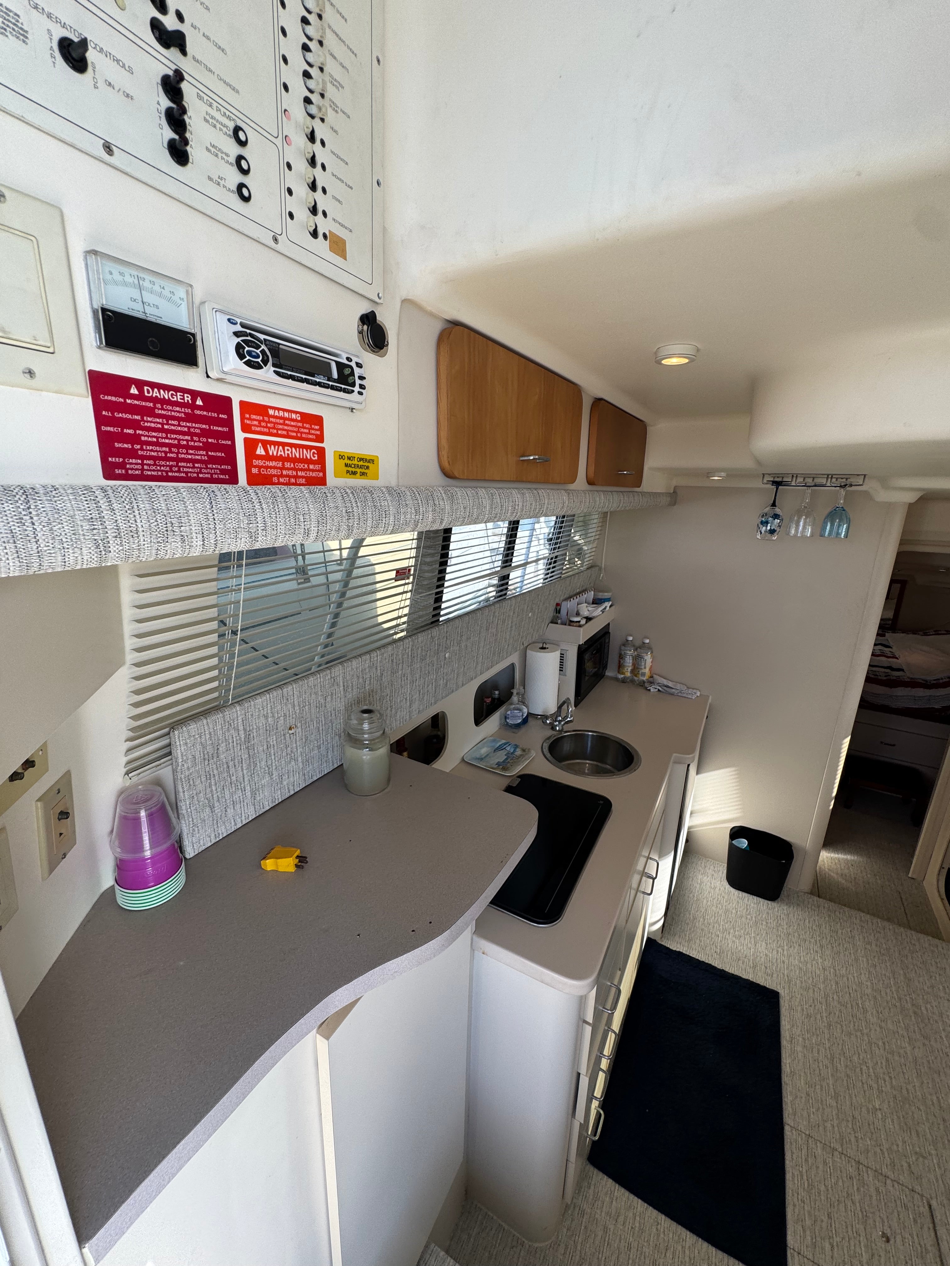 Sold! 1998 Mainship 31 Sedan Bridge... Located in Coronado, Ca... Offered By Yacht Coast Yacht Sales
