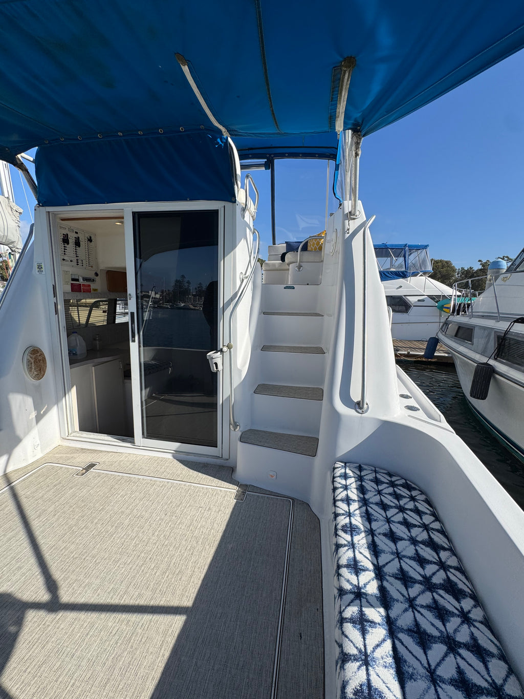 Sold! 1998 Mainship 31 Sedan Bridge... Located in Coronado, Ca... Offered By Yacht Coast Yacht Sales