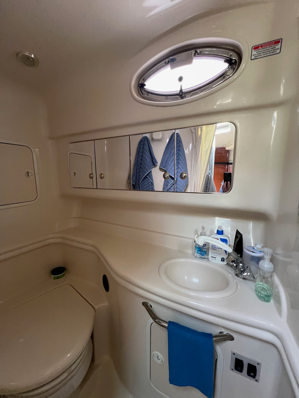 Sold! 2004 Sea Ray Sundancer 320 *NEW ENGINES* Located in San Diego, Ca...Offered By Yacht Coast Yacht Sales