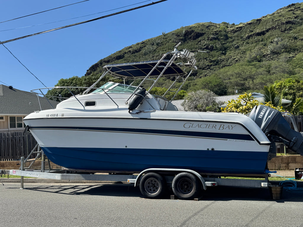 2004 Glacier Bay 2260 Isle Runner... Located in Honolulu, Hawaii... Offered By Yacht Coast Yacht Sales