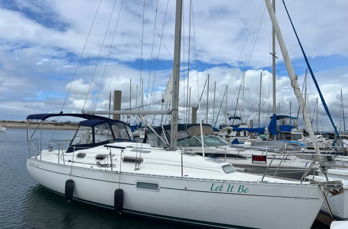 1999 Beneteau 321 – Awesome Coastal Cruiser Located in Coronado, Ca... Offered By Yacht Coast Yacht Sales