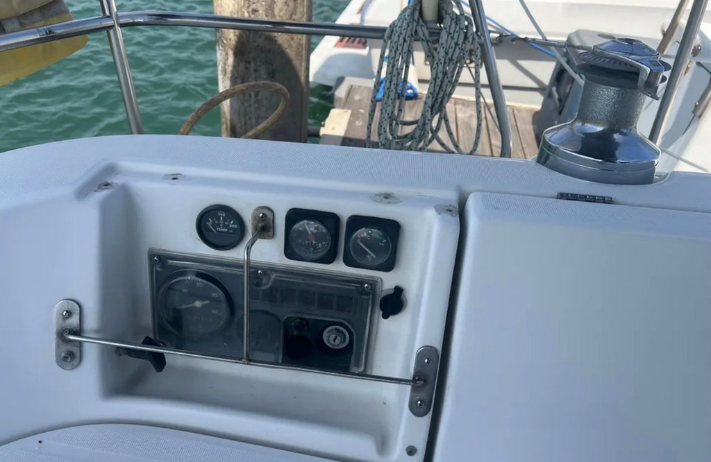 1999 Beneteau 321 – Awesome Coastal Cruiser Located in Coronado, Ca... Offered By Yacht Coast Yacht Sales
