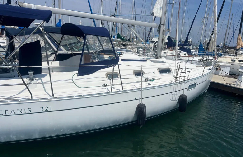 1999 Beneteau 321 – Awesome Coastal Cruiser Located in Coronado, Ca... Offered By Yacht Coast Yacht Sales