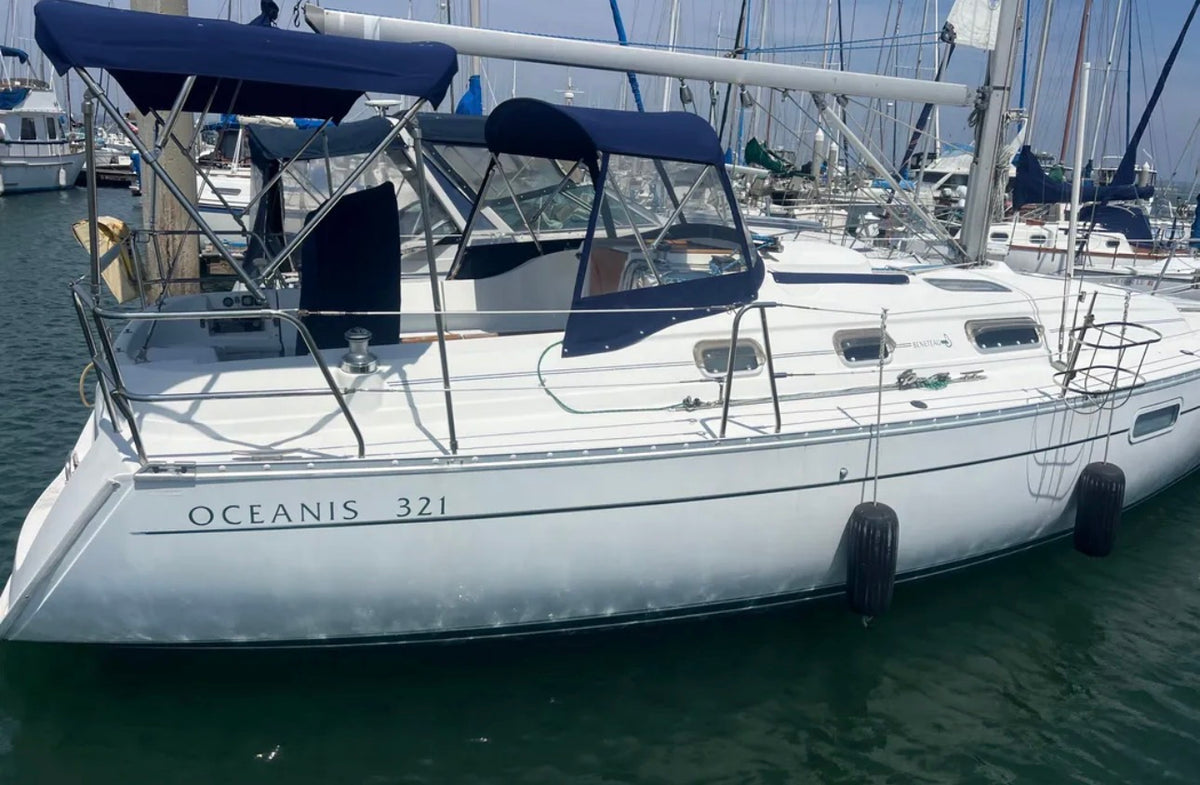 1999 Beneteau 321 – Awesome Coastal Cruiser Located in Coronado, Ca... Offered By Yacht Coast Yacht Sales