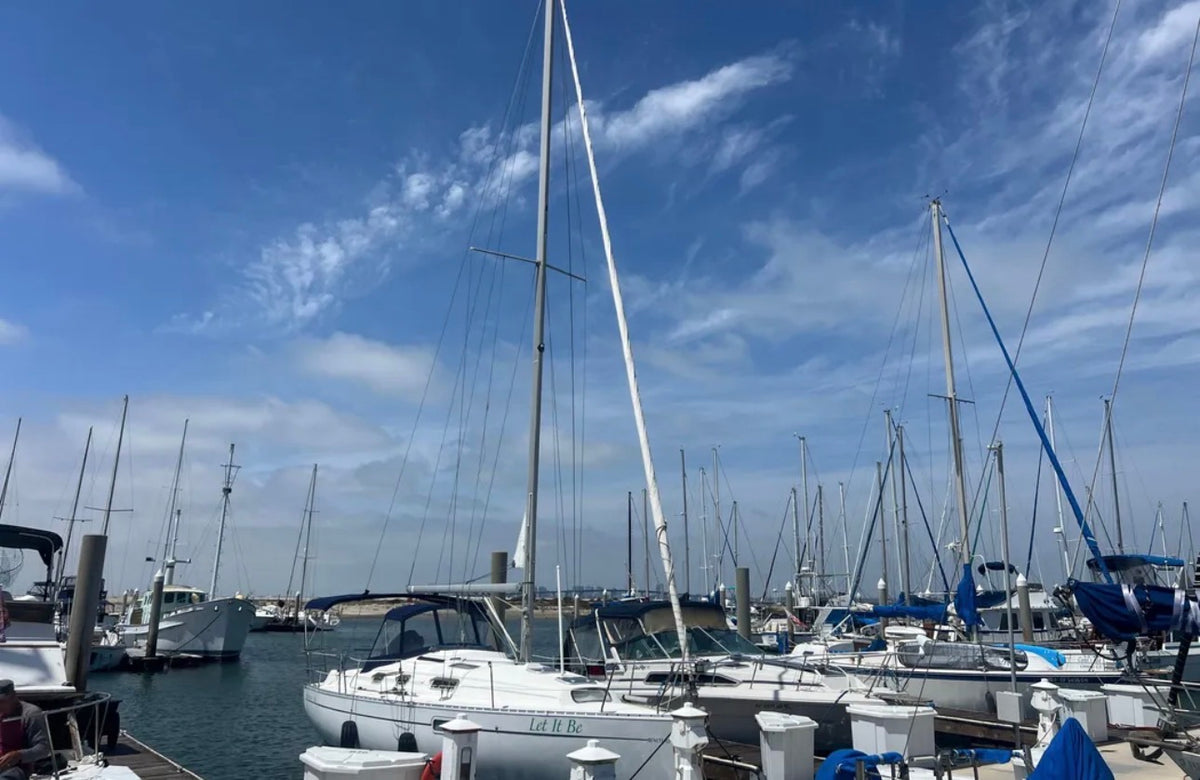 1999 Beneteau 321 – Awesome Coastal Cruiser Located in Coronado, Ca... Offered By Yacht Coast Yacht Sales