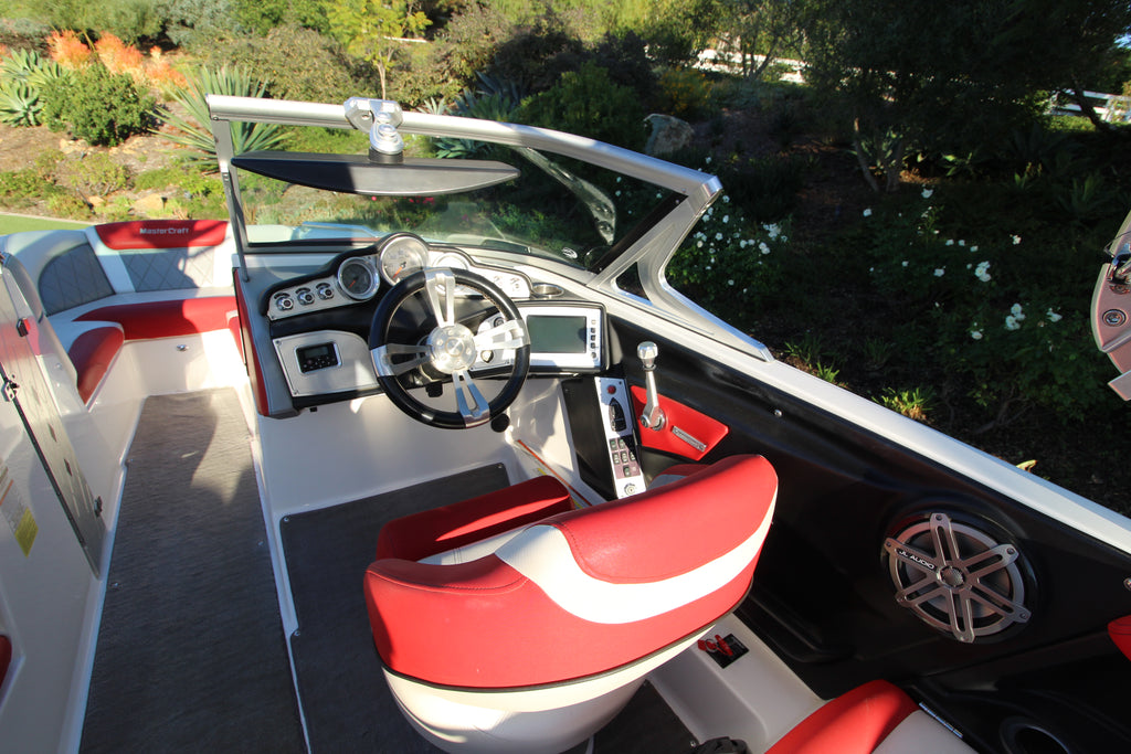 SOLD!  2013 23’ Mastercraft & Trailer! Great pride of ownership. For sale by Yacht Coast Yacht Sales
