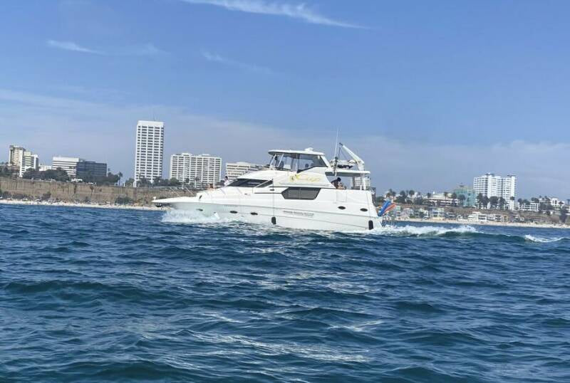 2000 Silverton 453 Aft Cabin Motor Yacht...LLC Owned! Located in San Diego, Ca Offered By Yacht Coast Yacht Sales