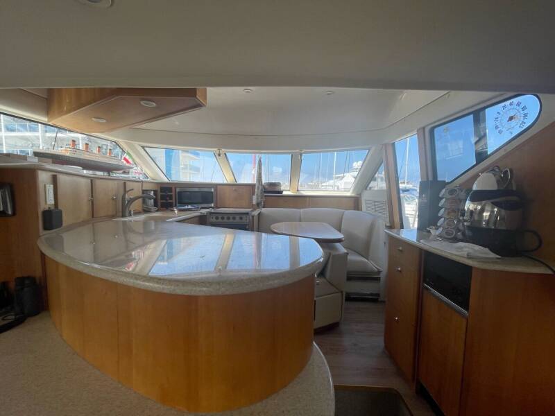 2000 Silverton 453 Aft Cabin Motor Yacht...LLC Owned! Located in San Diego, Ca Offered By Yacht Coast Yacht Sales