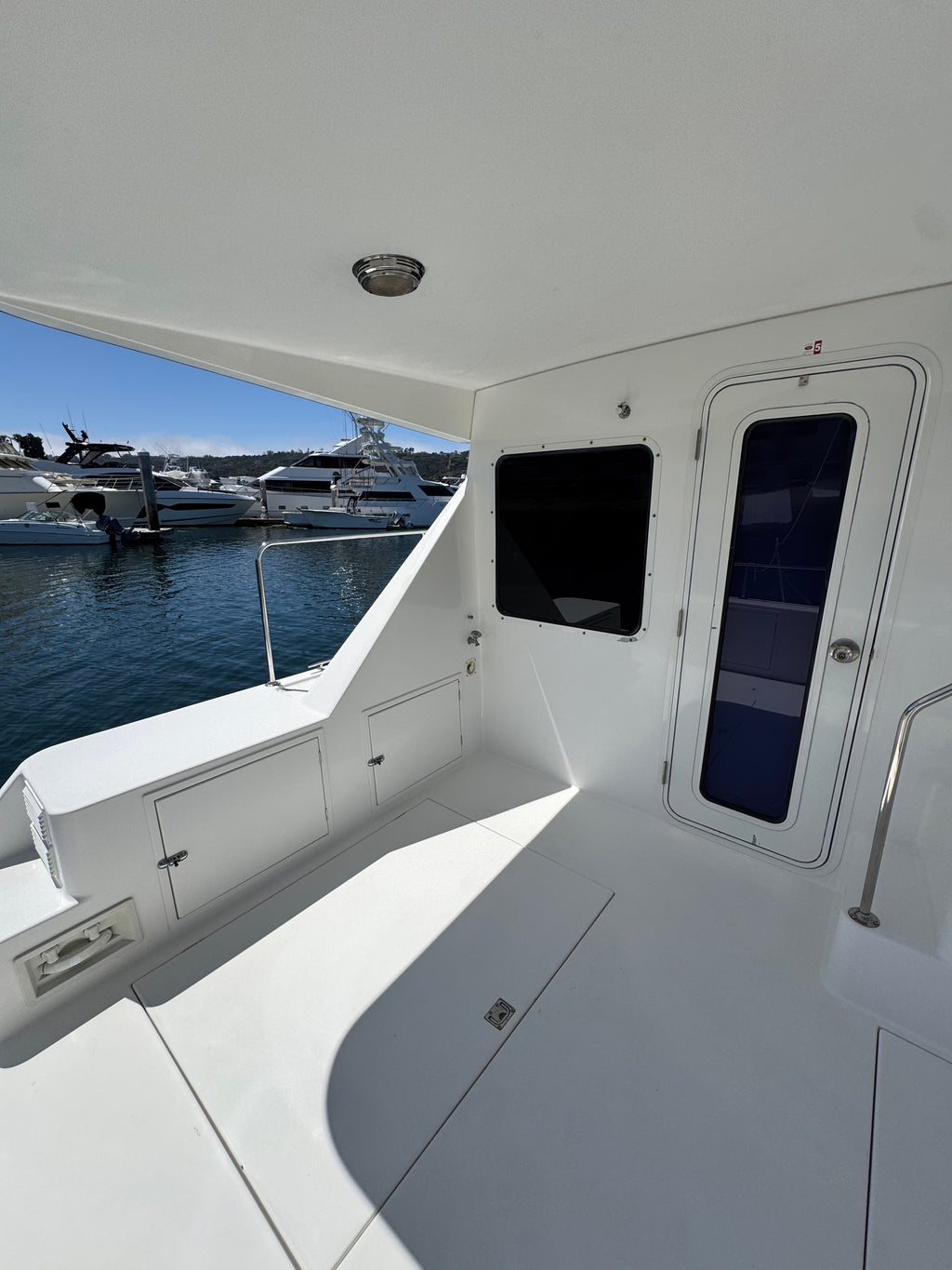 Sold! 2001 Zeta 32' Flybridge Catamaran... Located in San Diego, Ca... Offered By Yacht Coast Yacht Sales