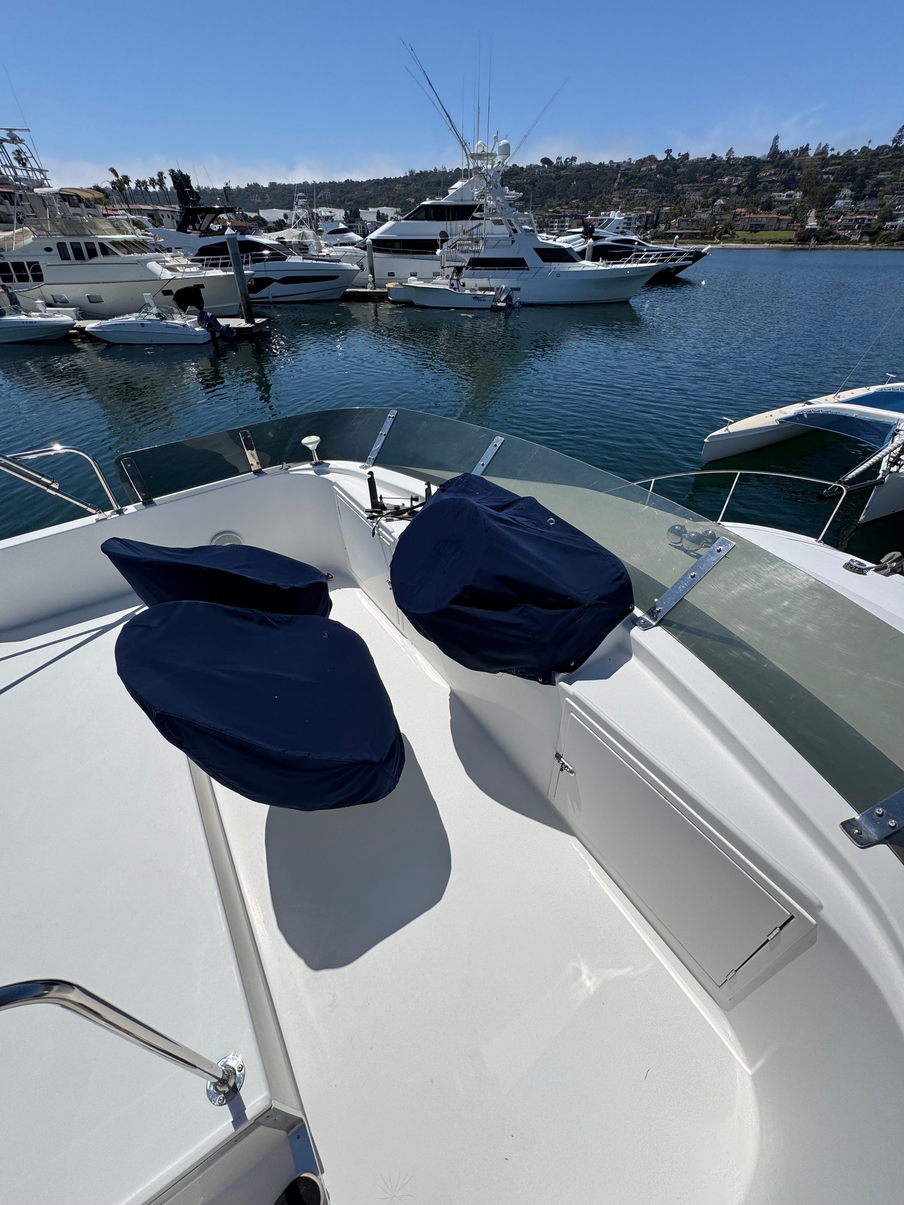 Sold! 2001 Zeta 32' Flybridge Catamaran... Located in San Diego, Ca... Offered By Yacht Coast Yacht Sales