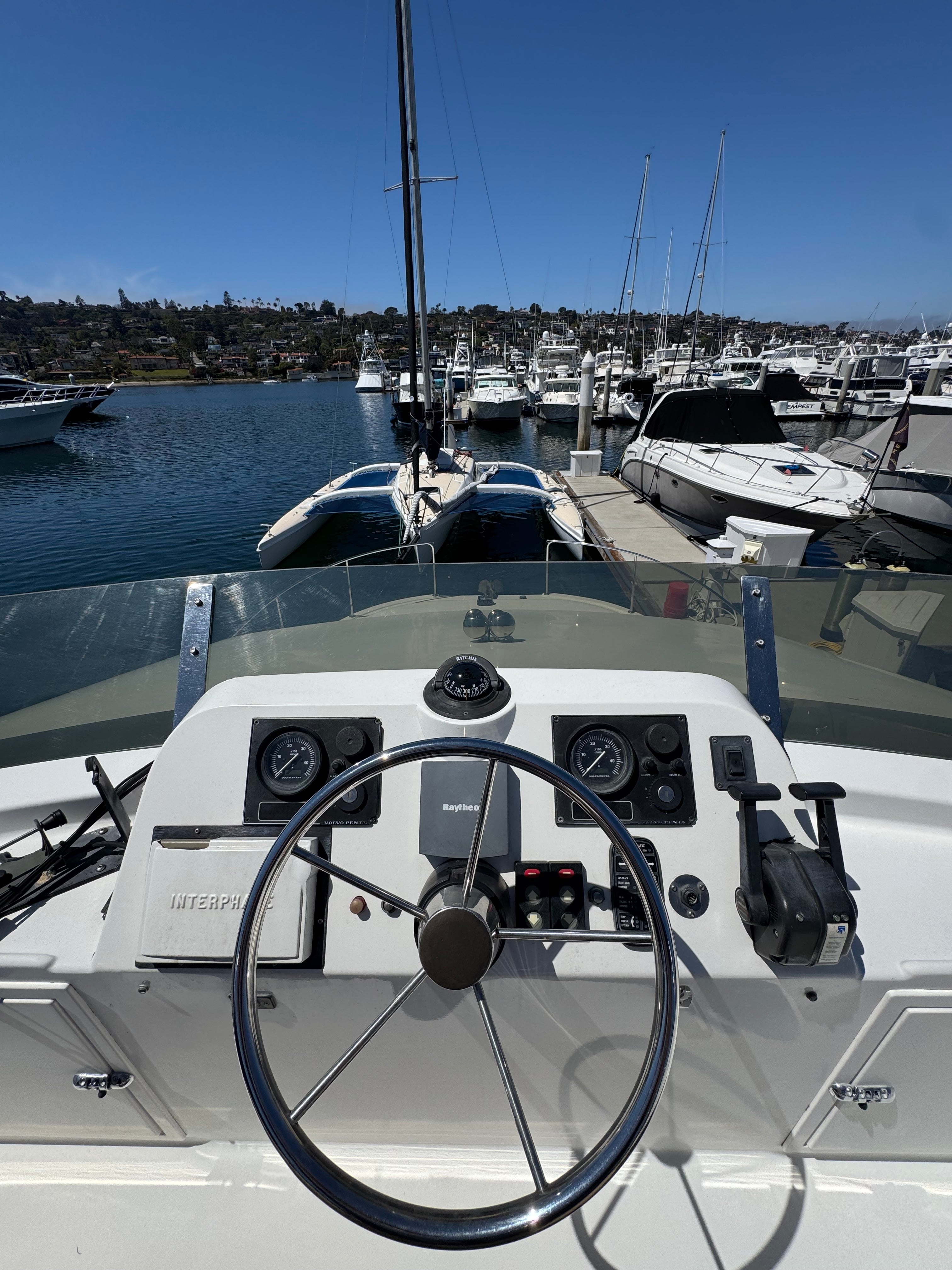 Sold! 2001 Zeta 32' Flybridge Catamaran... Located in San Diego, Ca... Offered By Yacht Coast Yacht Sales