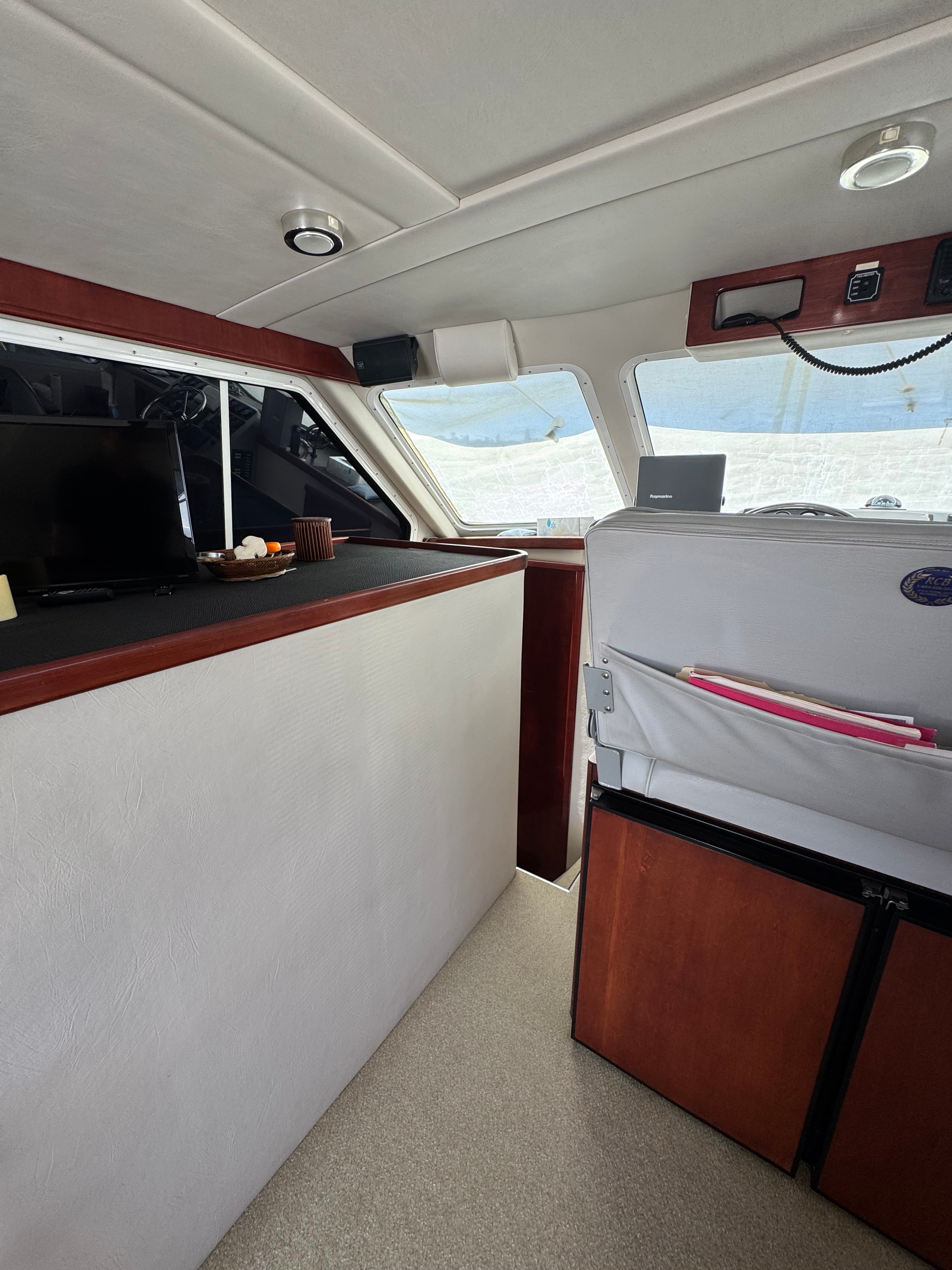 Sold! 2001 Zeta 32' Flybridge Catamaran... Located in San Diego, Ca... Offered By Yacht Coast Yacht Sales