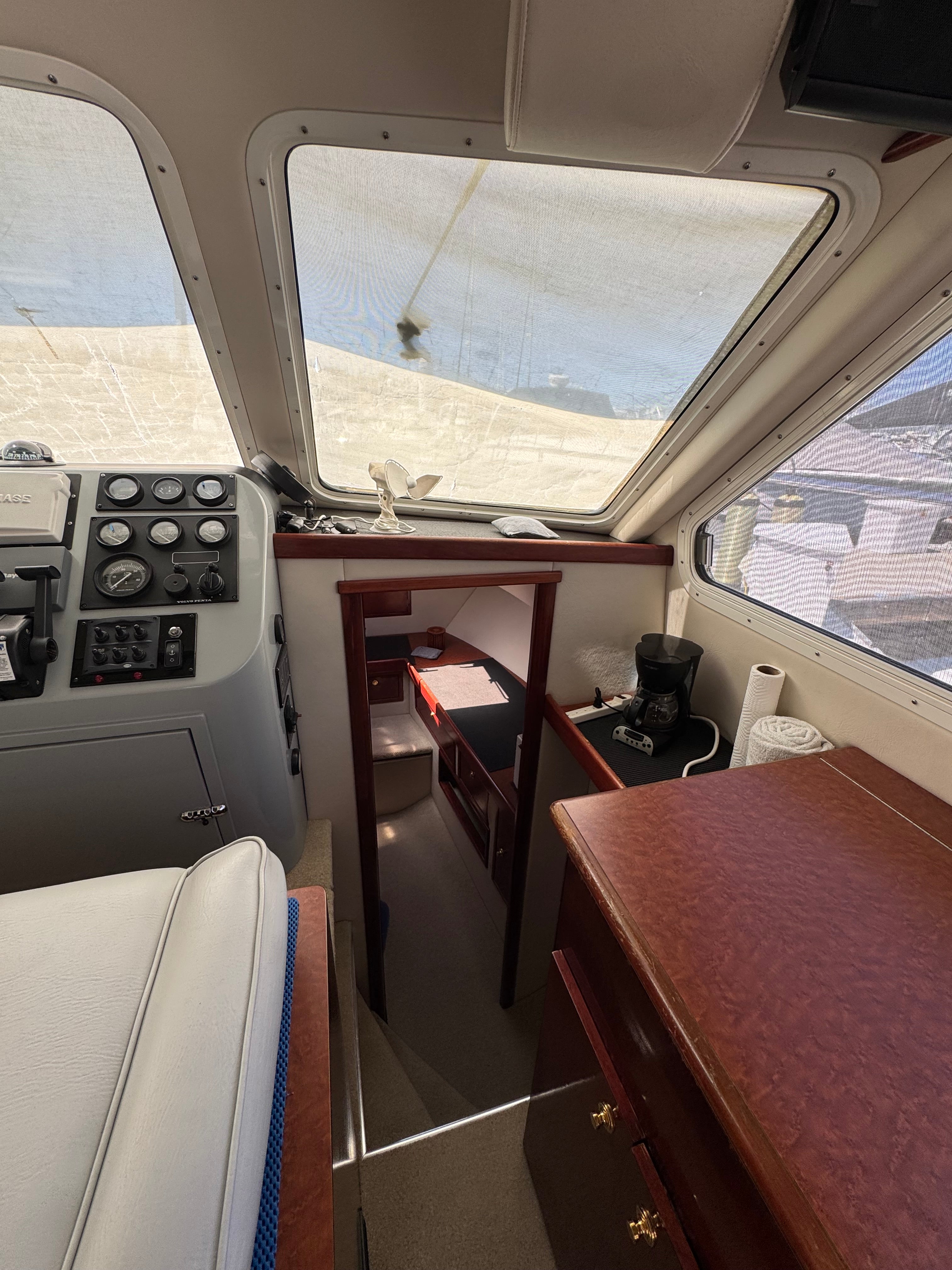 Sold! 2001 Zeta 32' Flybridge Catamaran... Located in San Diego, Ca... Offered By Yacht Coast Yacht Sales