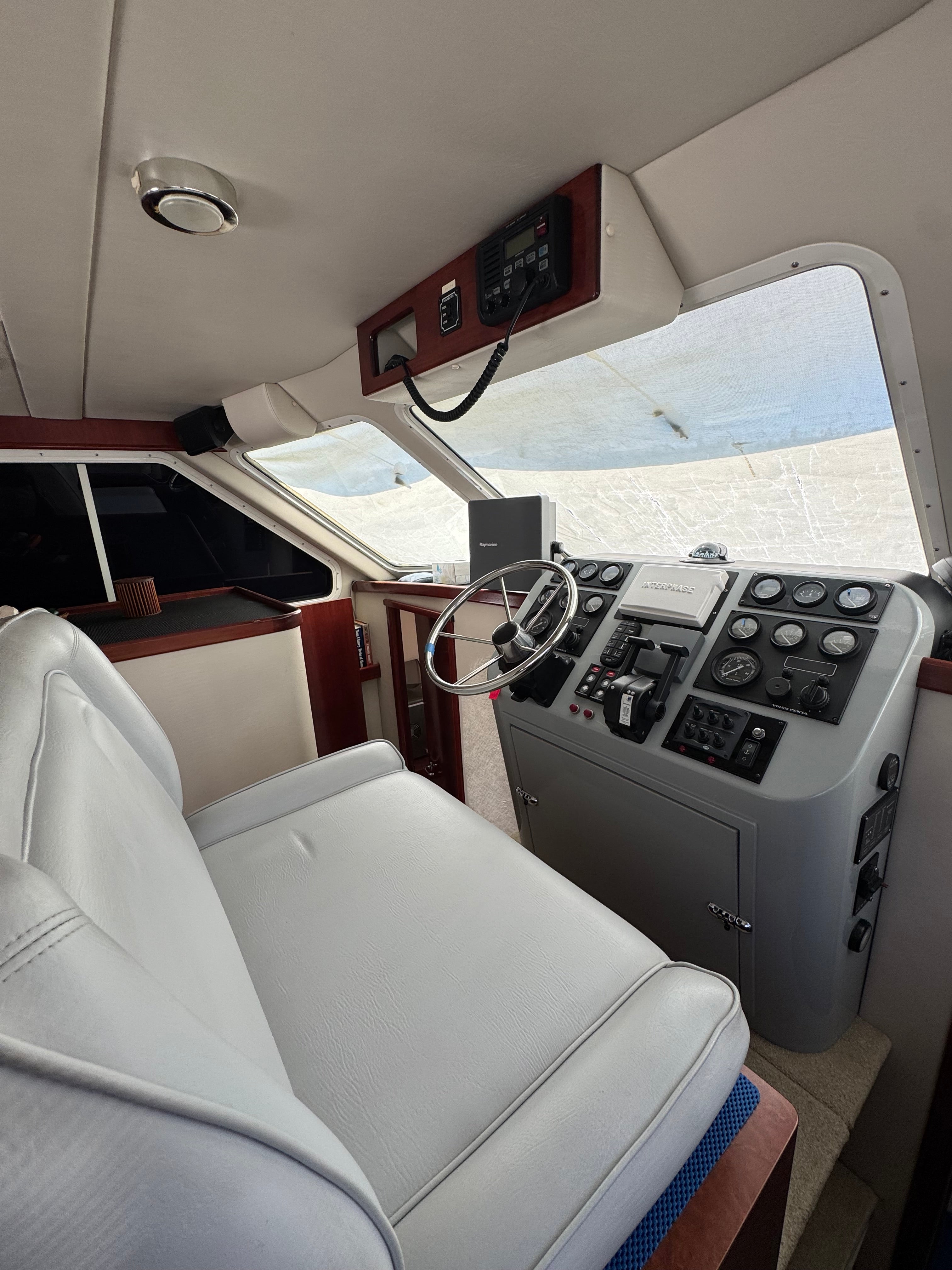 Sold! 2001 Zeta 32' Flybridge Catamaran... Located in San Diego, Ca... Offered By Yacht Coast Yacht Sales