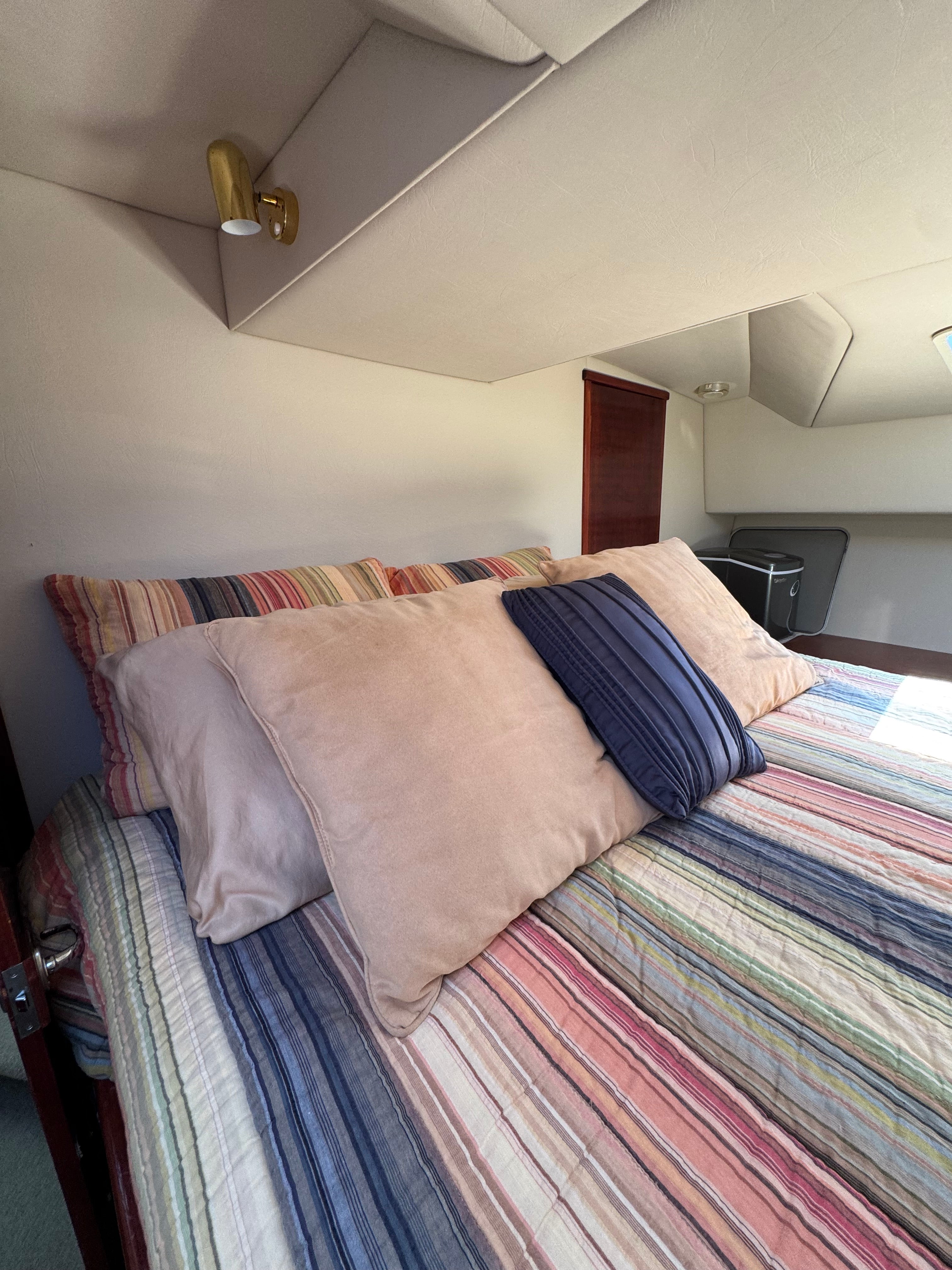 Sold! 2001 Zeta 32' Flybridge Catamaran... Located in San Diego, Ca... Offered By Yacht Coast Yacht Sales