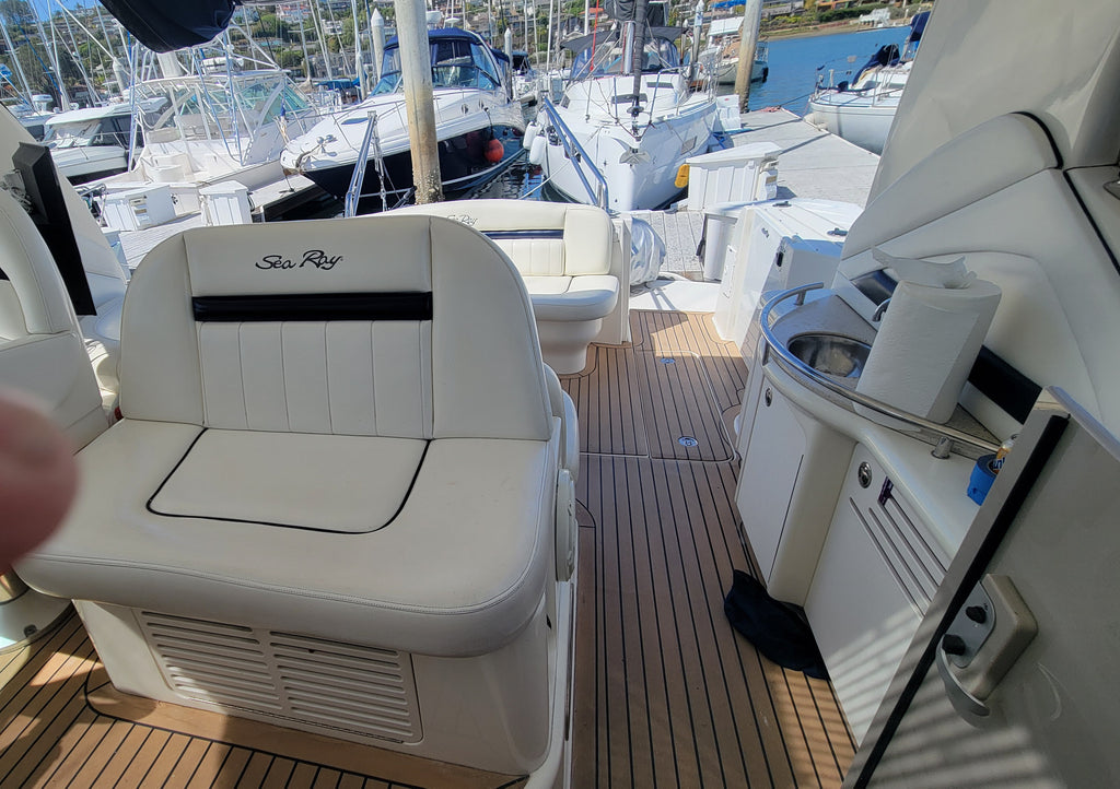 2008 Sea Ray Sundancer 400... Located in San Diego, Ca... Offered by Yacht Coast Yacht Sales
