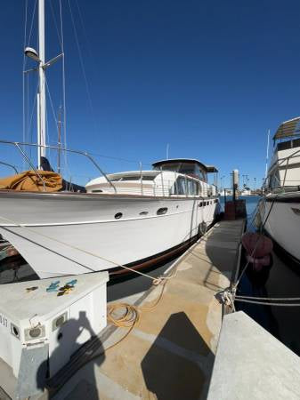 1967 Chris Craft Constellation 460... Located in Oxnard, Ca... Offered By Yacht Coast Yacht Sales
